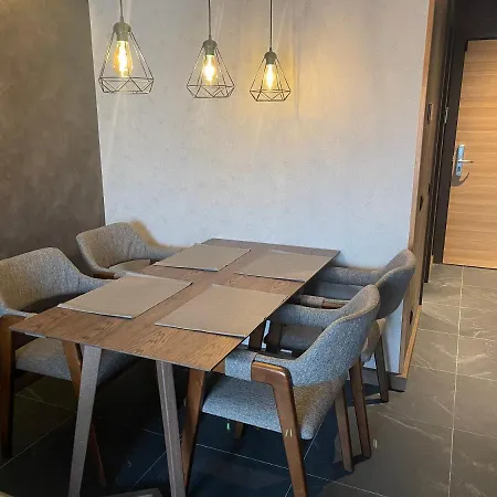 Woodside Duplex In Out With Garage Apartman Kopaonik